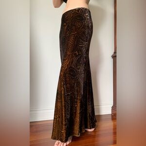 Lauren Ralph Lauren Velvet A-Line skirt, Size 6